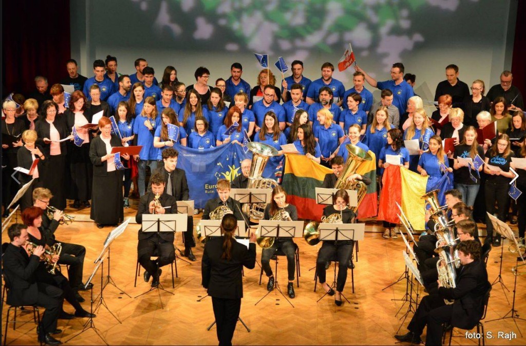 21586627_1852945388054228_9090445268394392936_o